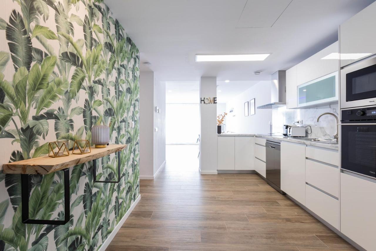 Fabuloso Apartamento Nuevo Con Parking Y Piscina Малага Екстериор снимка