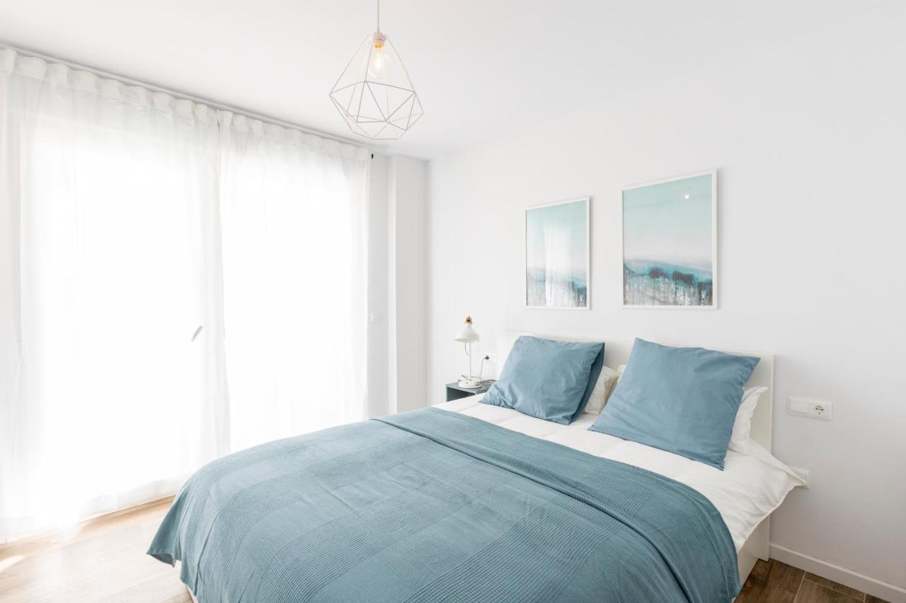 Fabuloso Apartamento Nuevo Con Parking Y Piscina Малага Екстериор снимка