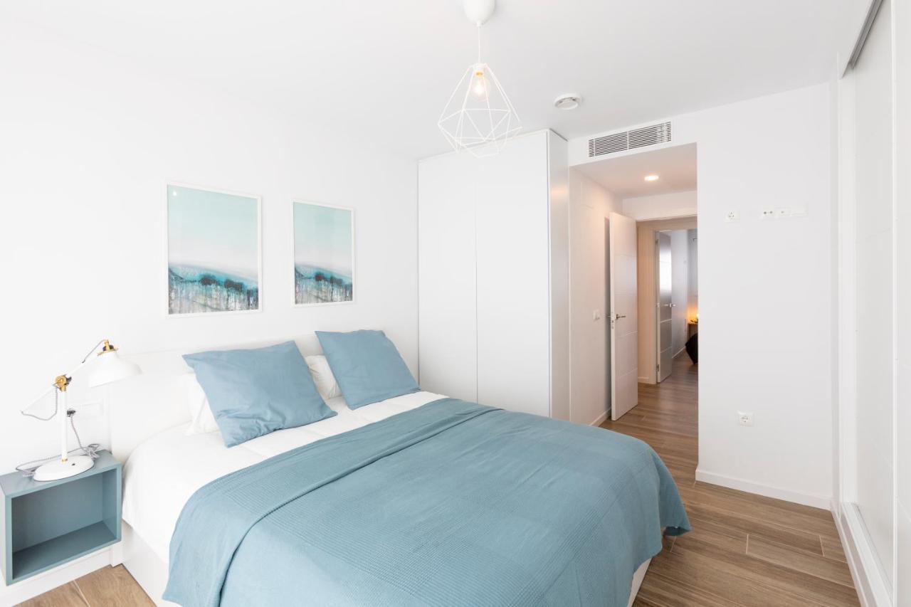Fabuloso Apartamento Nuevo Con Parking Y Piscina Малага Екстериор снимка